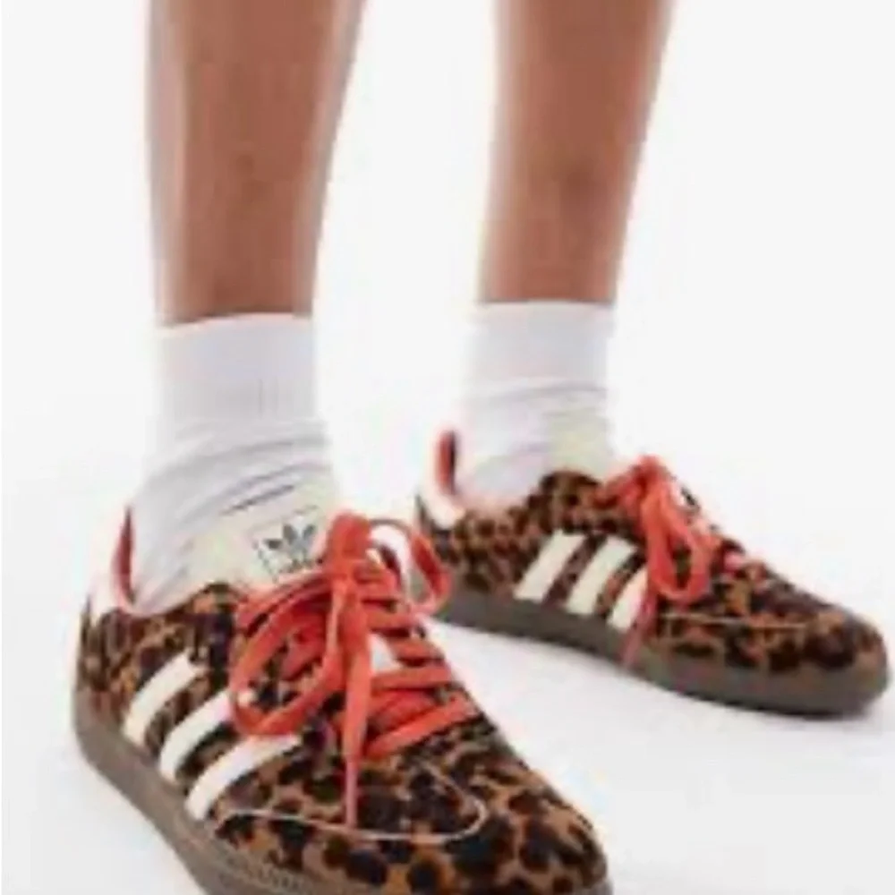 Adidas Women's Samba OG 'Leopard' new 9.5 - Picture 5 of 5